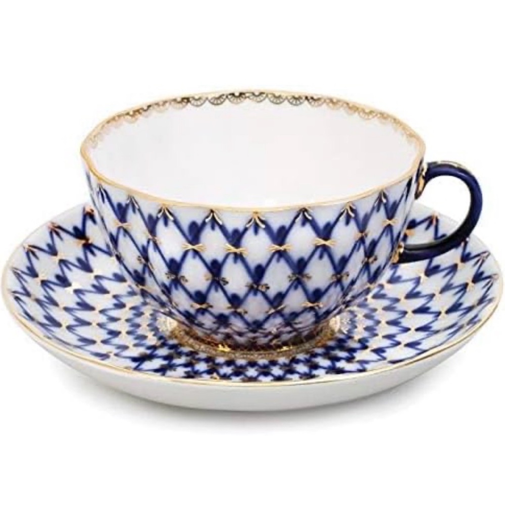 Vintage USSR Lomonosov Cobalt Net Porcelain Teacup & Saucer Gold Trim white&blue